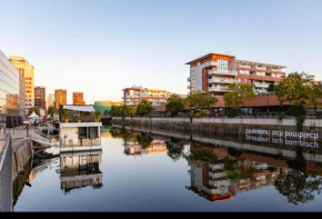Appartement haut standing F2 Rivetoile Strasbourg centre parking gratuit terrasse